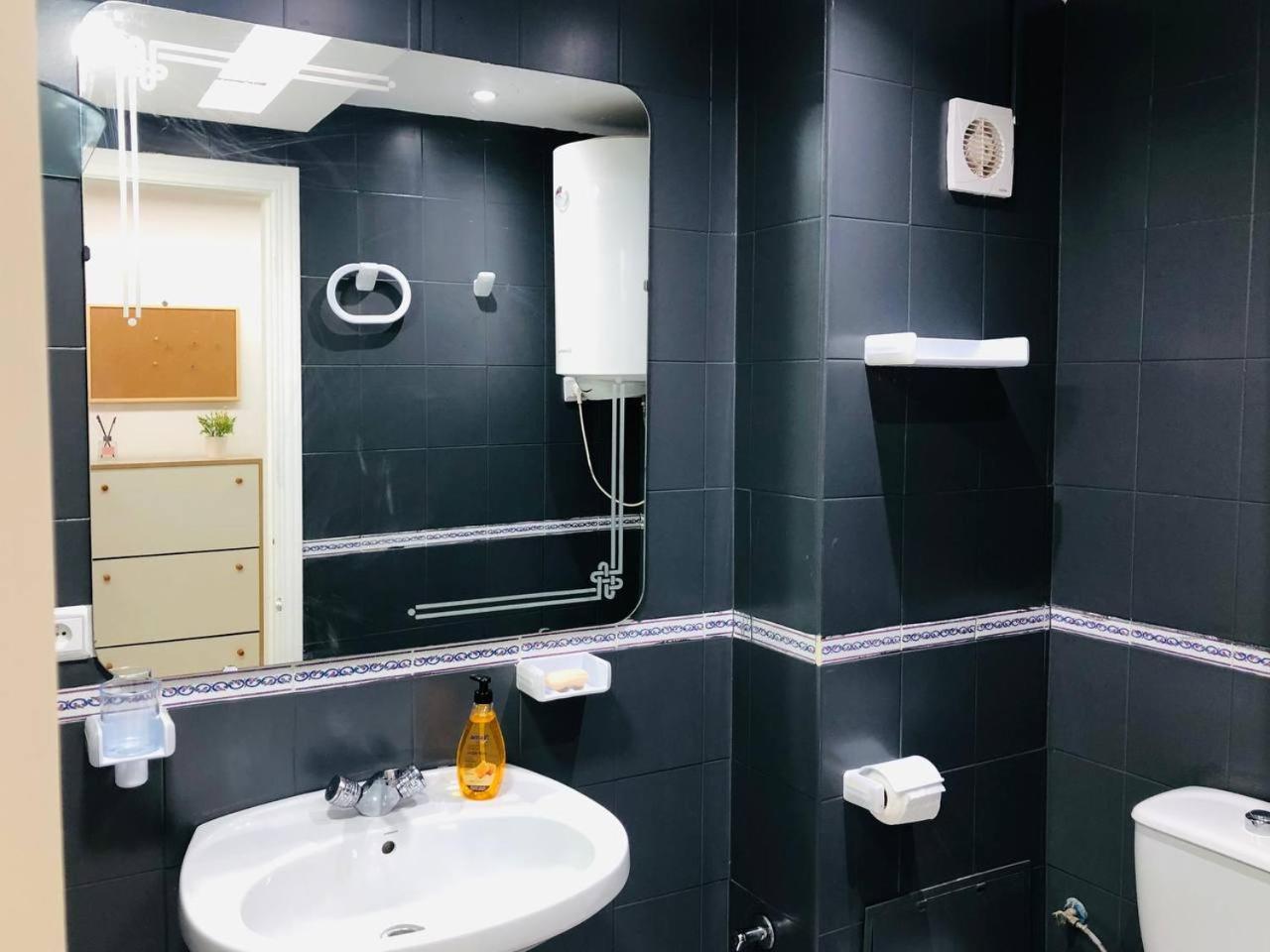 Appartement A Malabata En Face Centre Commercial Megarama & La Gare De Tgv M2 Танжер Экстерьер фото