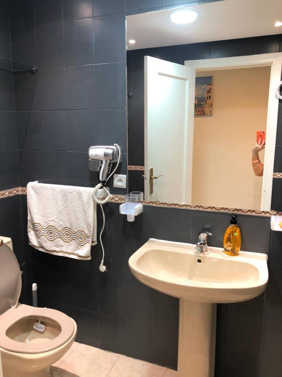 Appartement A Malabata En Face Centre Commercial Megarama & La Gare De Tgv M2 Танжер Экстерьер фото